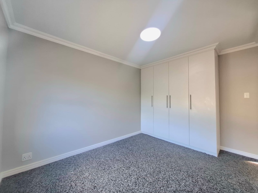 6 Bedroom Property for Sale in Dorchester Heights Eastern Cape